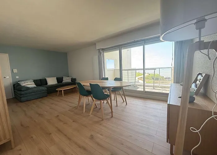 Daire Moderne A Avec Vue Sur L'ocean - Fr-1-494-217 *